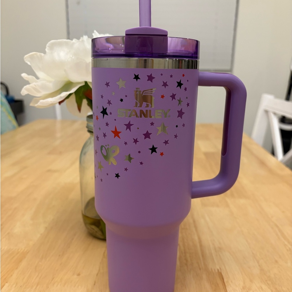 💜 Olivia Rodrigo Stanley 40oz 💜 - Picture 2 of 8